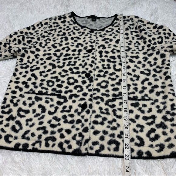Ann Taylor Cardigan Leopard Animal Print Button Up Fuzzy Soft Cardigan - Picture 8 of 11